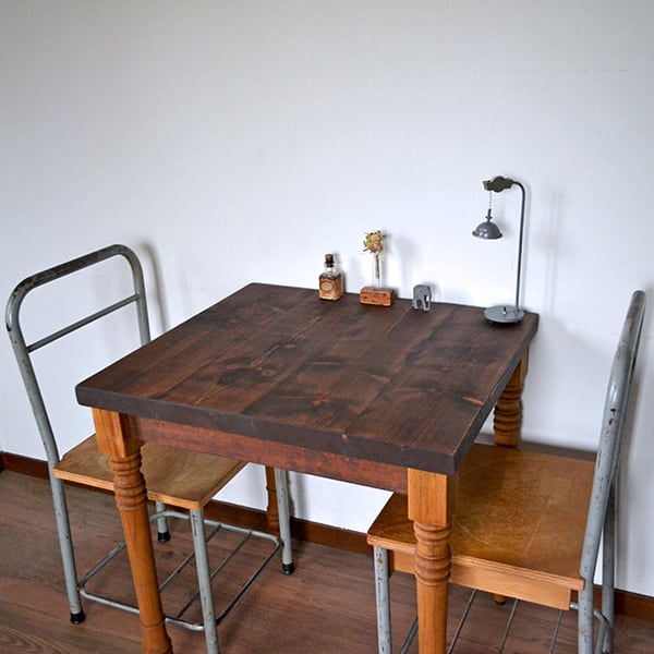 Antique Cafe table 60 iron leg | Franck