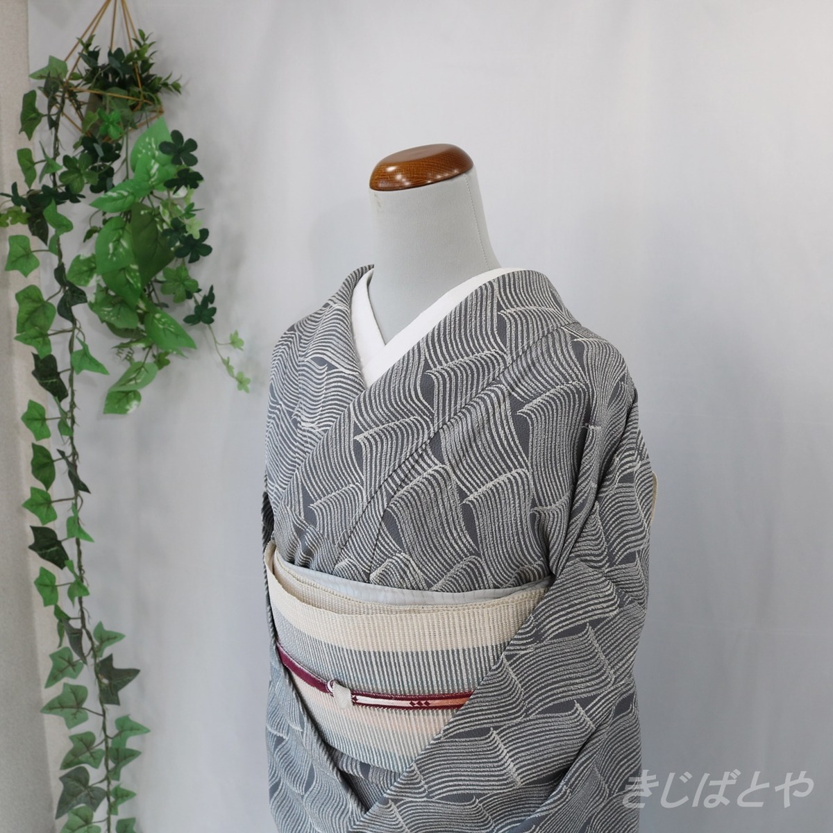 正絹ちりめん 鉛色の総柄小紋 単衣 | きじばとや 