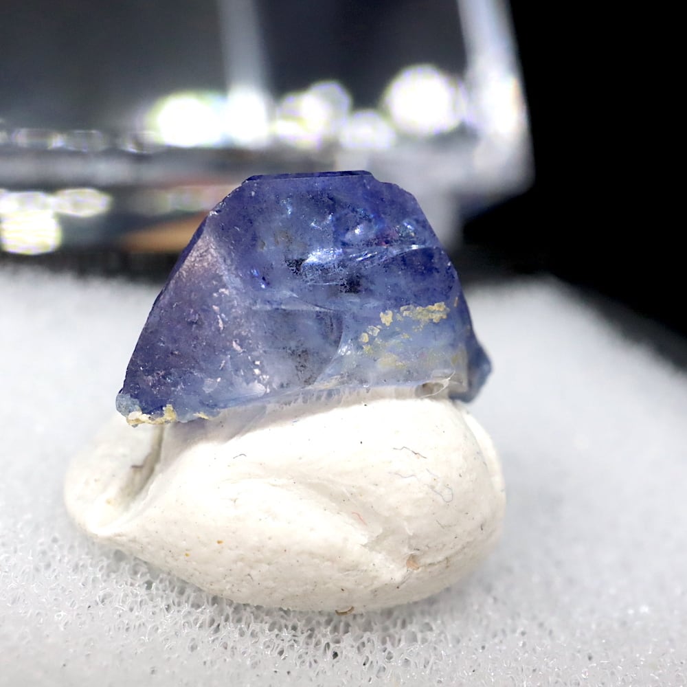 ベニトアイト ベニト石 結晶 0,4g BN175 鉱物 標本 天然石