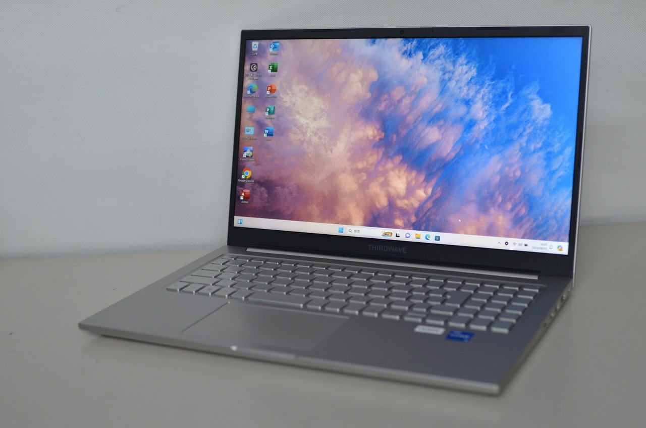 中古ノートパソコン THIRDWAVE DX-A5 Windows11 office 濃う 爆速 
