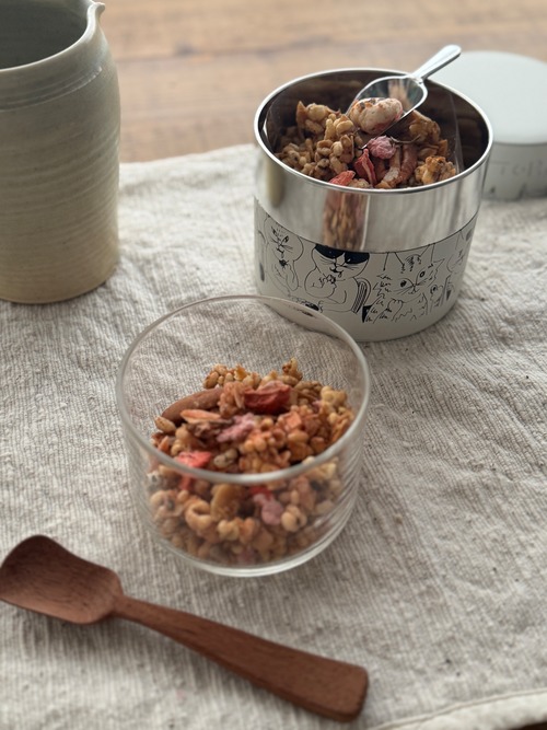 【For a special ordinary days】Glanola 缶