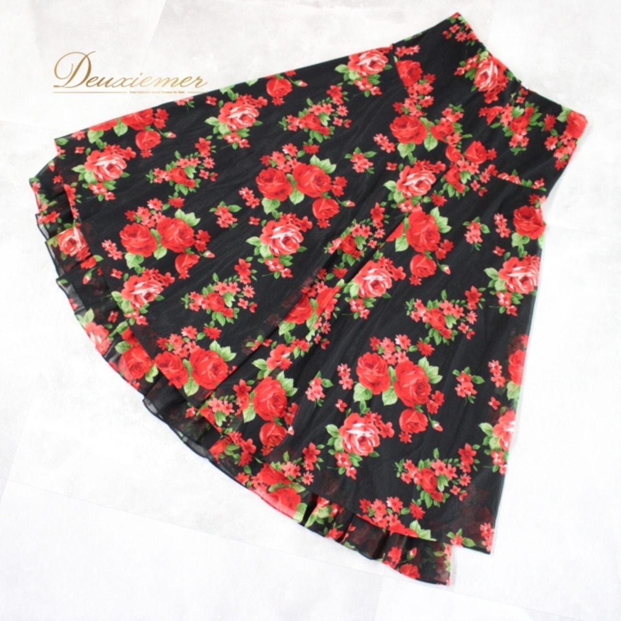 社交ダンス 衣装 スタンダード スカート レッスンウェア 練習着 Create-Sun クリエイトサン 赤 黒 緑 ブラック系 グリーン系 レッド系 花柄 フレアスカート ダンス用スカート プリーツ おしゃれ 可愛い レディース 伸縮性あり 花柄スカート 練習用 自宅練習 フォーマル 黒地 赤い花 ブラックベース スポーツウェア