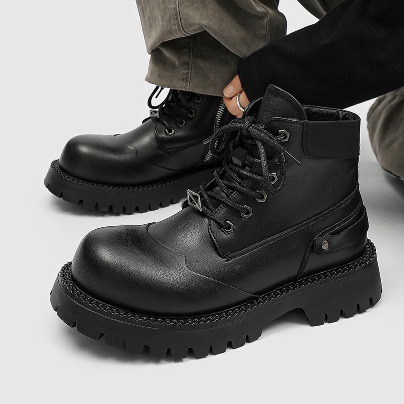 Minimal Leather Zip Boots | Urban Cypher