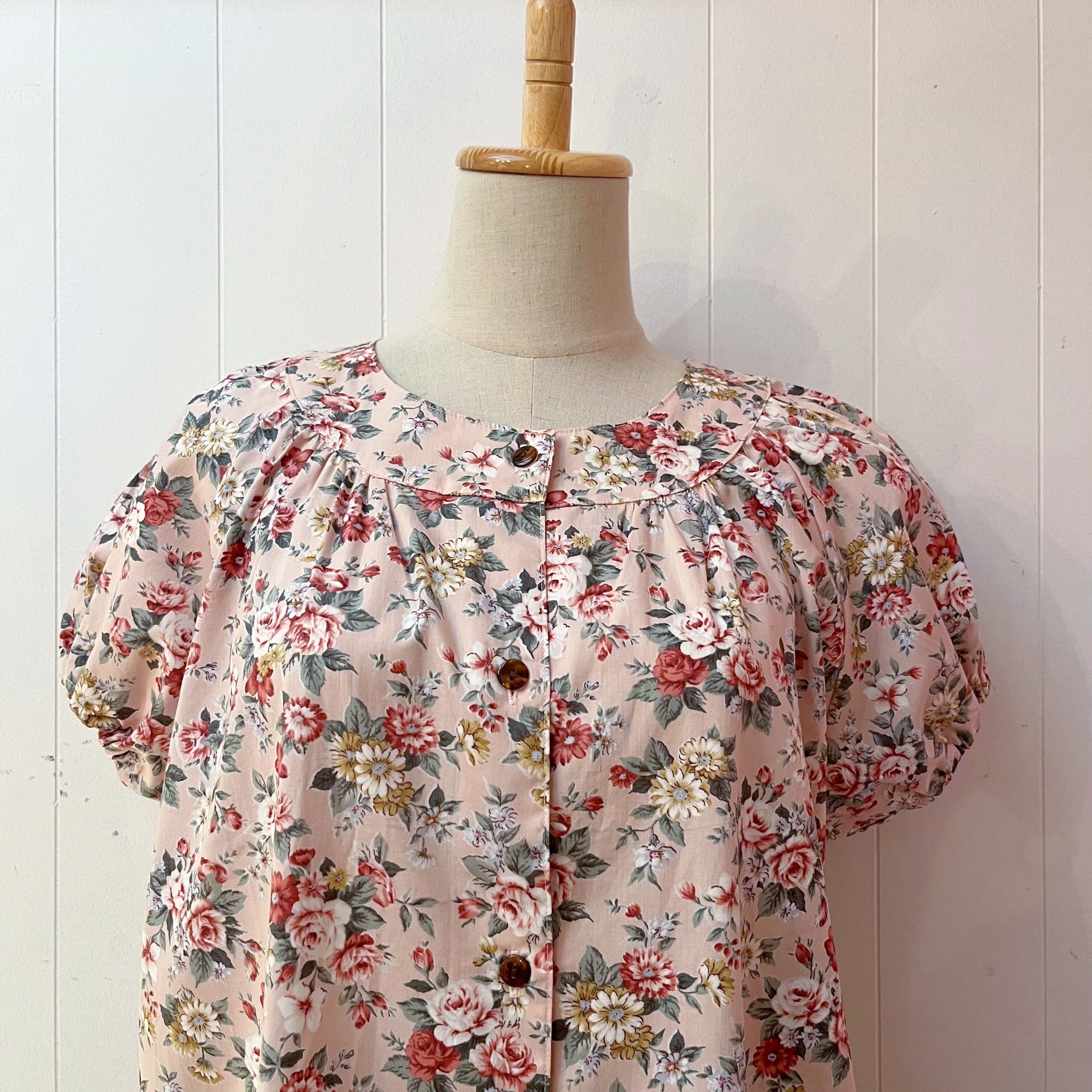 dahlia and rose gather sleeve one-piece