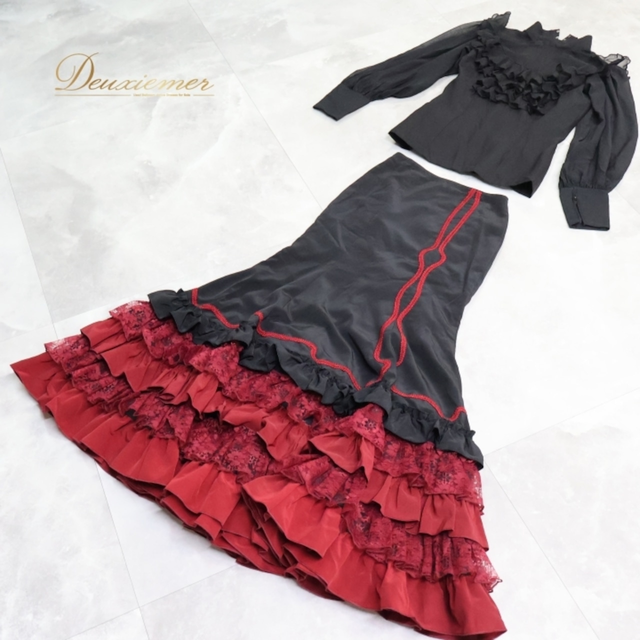 フラメンコ 衣装 ファルダ トップス ブラウス ツーピース セットアップ 黒 赤 レッド レース フリル ボランテ 長袖 高級感 発表会 透け感 ブラック系 レッド系 豪華 パーティー 衣装 イベント ステージ 発表会 用 おしゃれ レディース