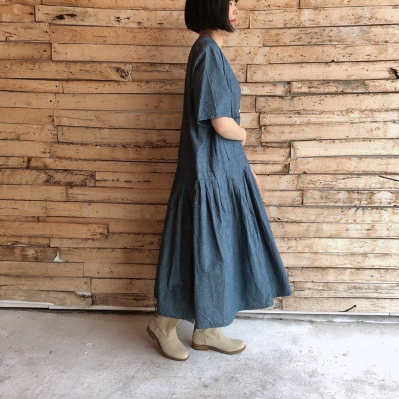 KOAH France スタッズスエードショートブーツ