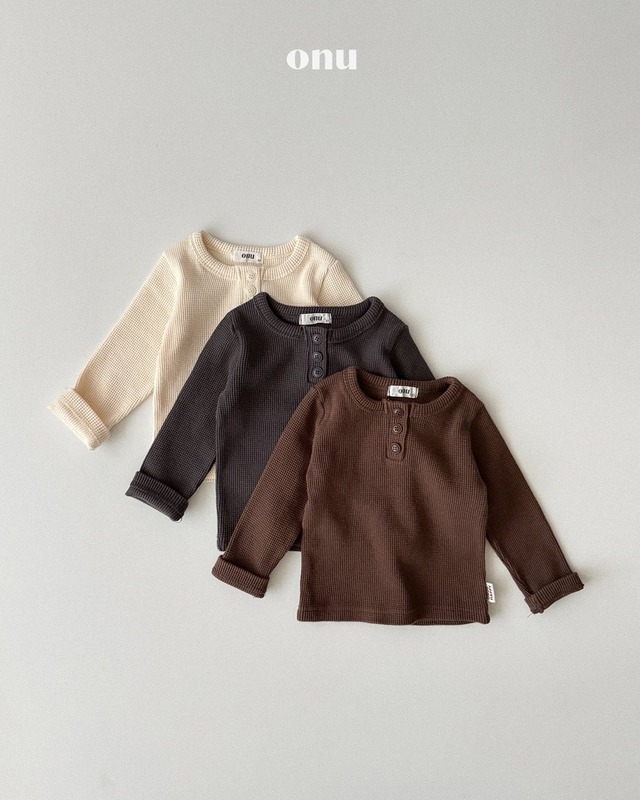 【予約/特典】ONU / cropped button tee