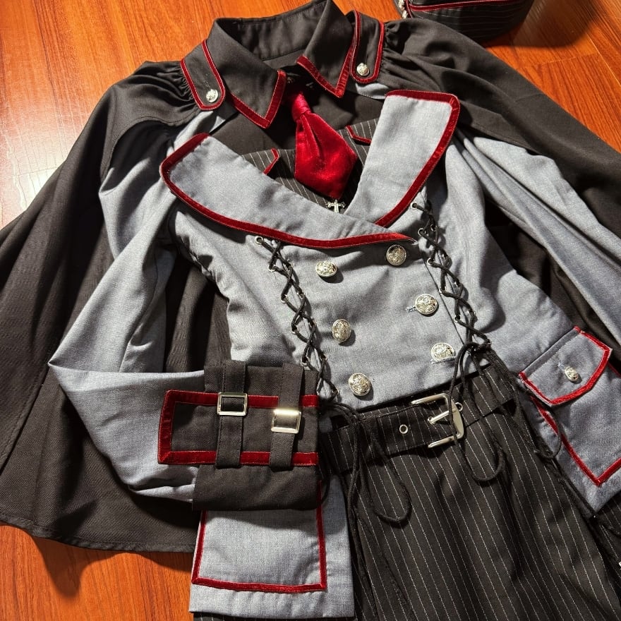 ミリタリーロリィタ ダブルボタン軍服風ロリータフェイクツーピース