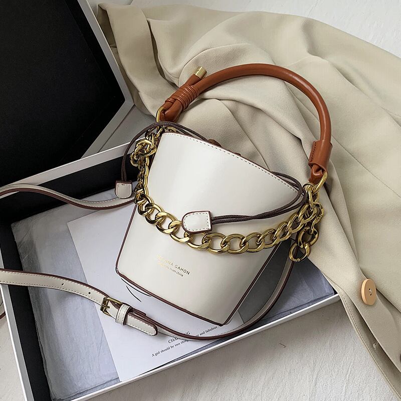 ネットレッドスモールバッグ2020夏ニュートレンドファッション人気ワイルドインメッセンジャーバッグレディースポータブルバケットバッグ 手作りハンドバック42177084921