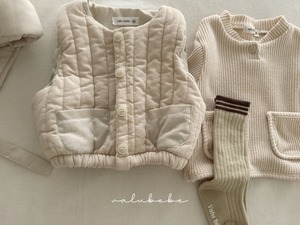 【valu bebe】パディングベスト アイボリー 70〜80cm  241245