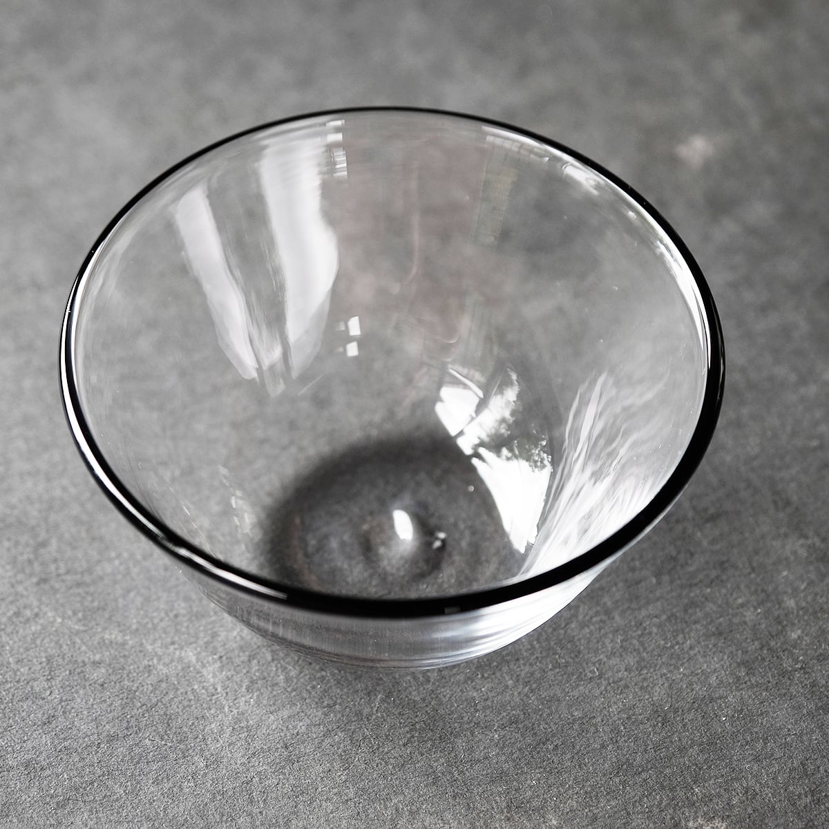 奥平明子　ガラスボウル　片口　大 奥平明子 Akiko Okudaira クロフチボウル 5-1 | les trois entrepôts