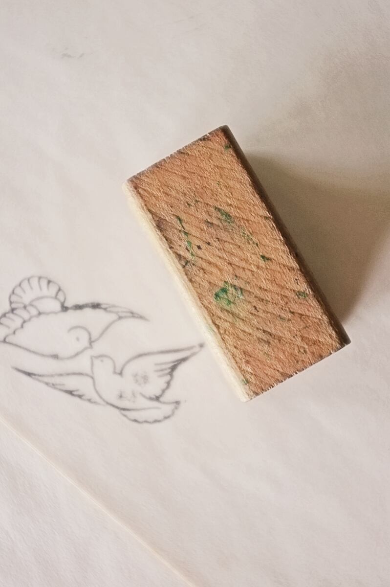 フランス 6c 仲良し鳩さんとメランコリーな木製スタンプ ヴィンテージ