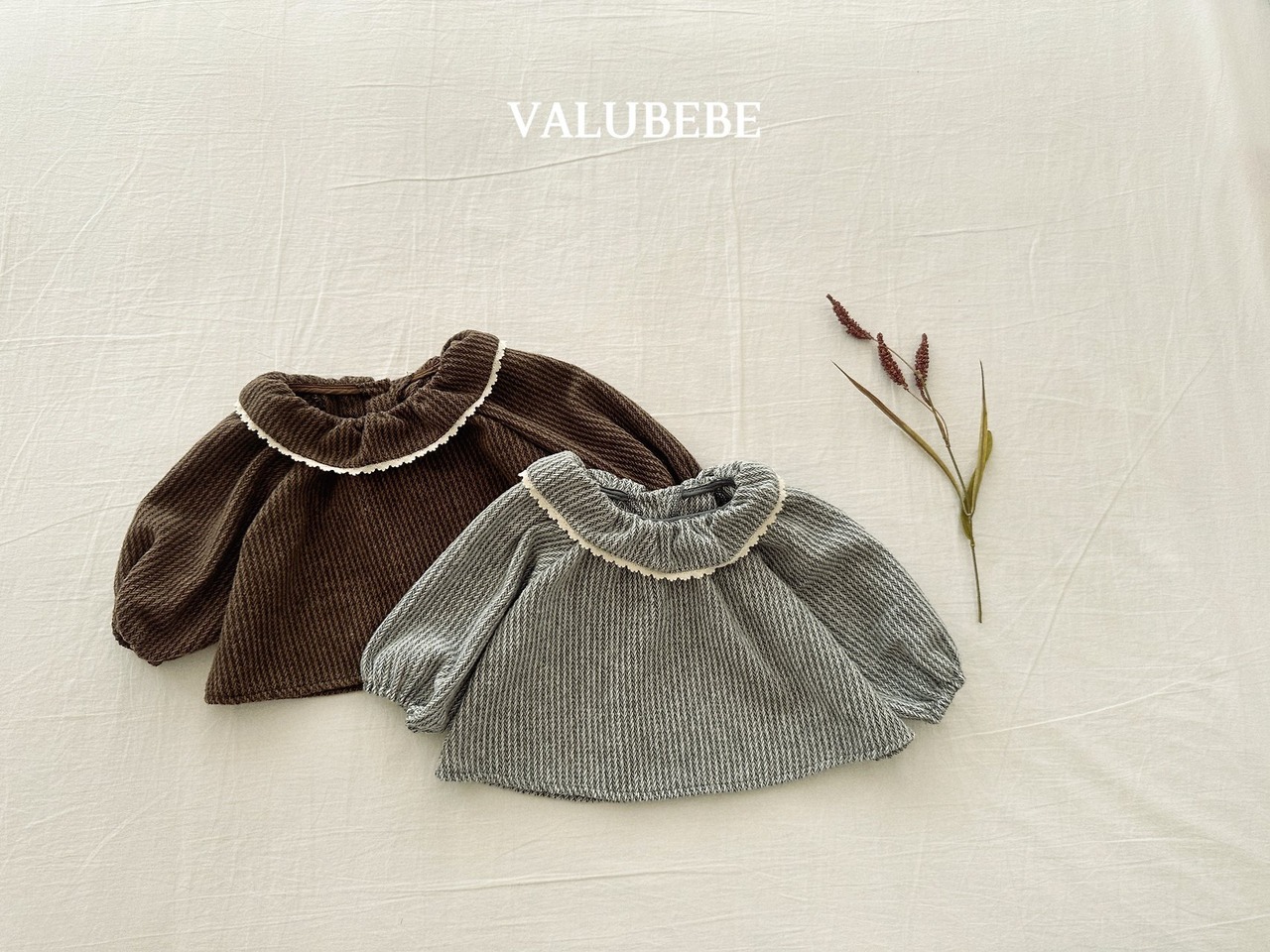 ベルベベ / valubebe / ヘリンボーンフリルブラウス / 韓国子供服 / ベビー|キッズ / 26winter〖取寄〗*6M~S*