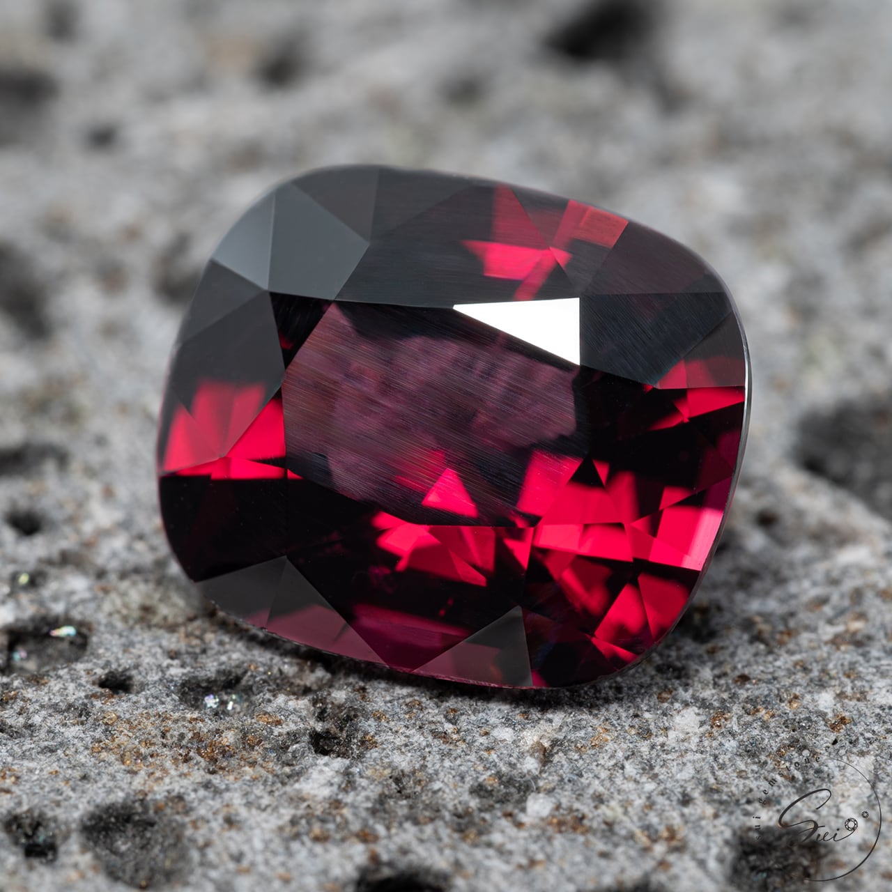 天然【非加熱】スピネル・パープリッシュレッド 6.06ct GIA鑑別書