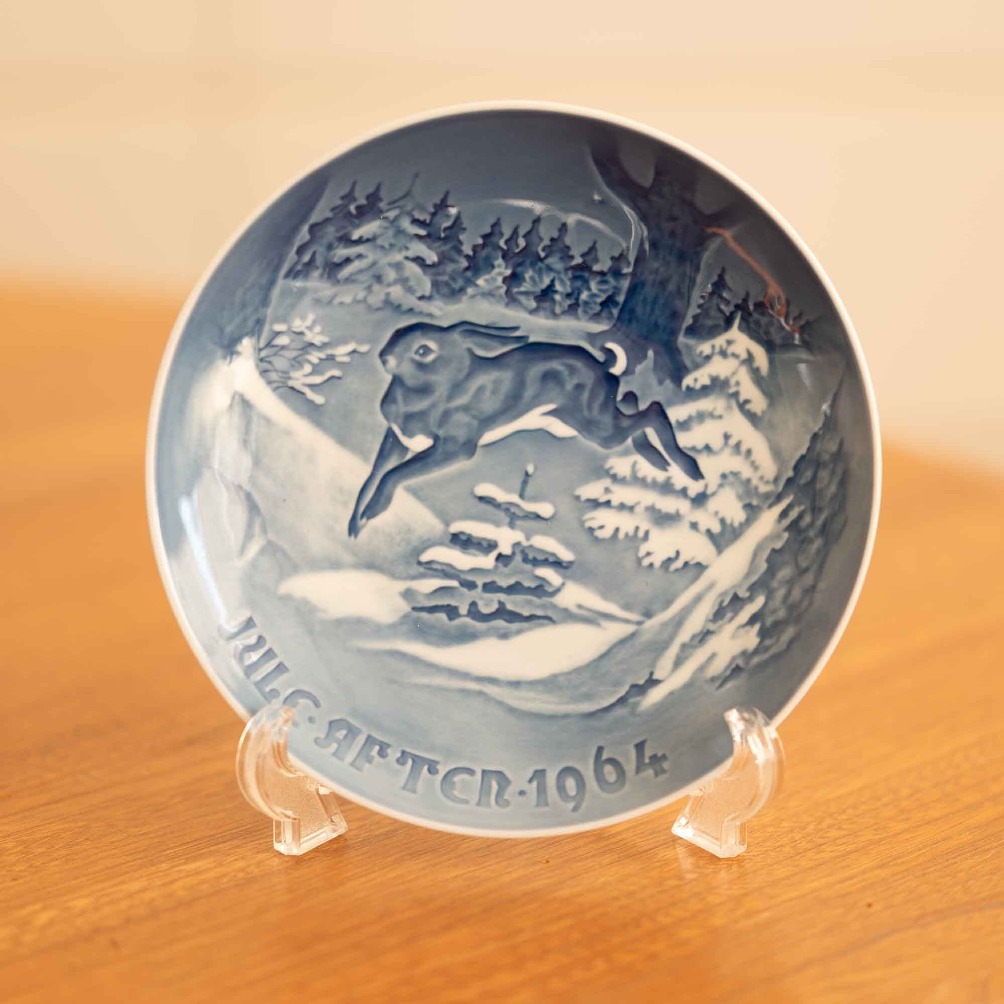 1964年 Bing & Grøndah ビング・オー・グレンダール クリスマスプレート 雪山をかけるうさぎ