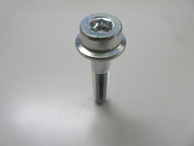 6カクアナツキフランジボルト M5×25（91121-05025 ） やまびこ純正