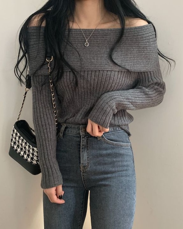 オフショルリブニット