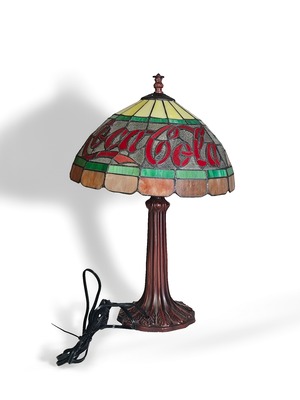 ヴィンテージ雑貨 コカ・コーラ ステンドグラス風ランプ（卓上型）