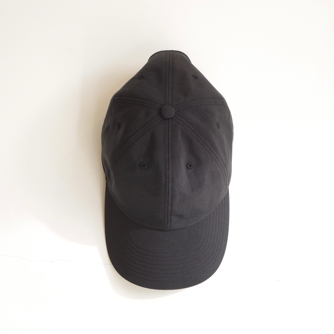 E R A. TAS 6PANEL CAP A001T