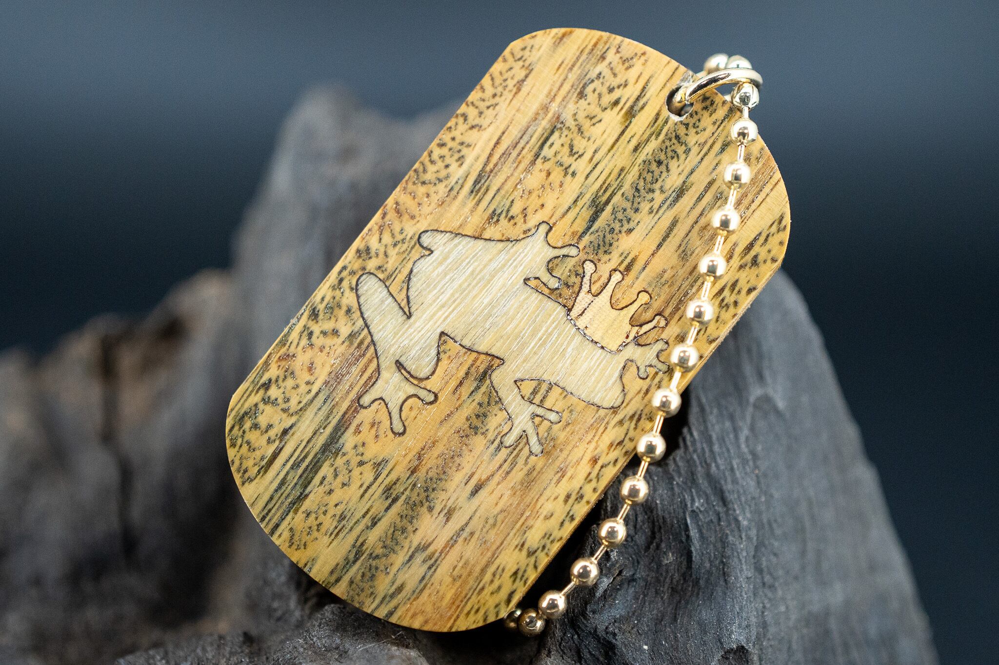 【翡翠の木】 パロサント ドッグタグ 象嵌 カエルの王様