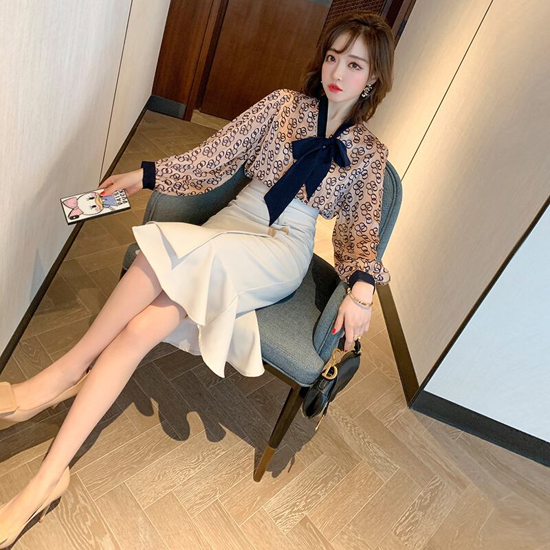 プリントVネックスリーブシャツ スカート スプリング ランタンスリーブ レース 春物 レースアップ MIUCO54345070164