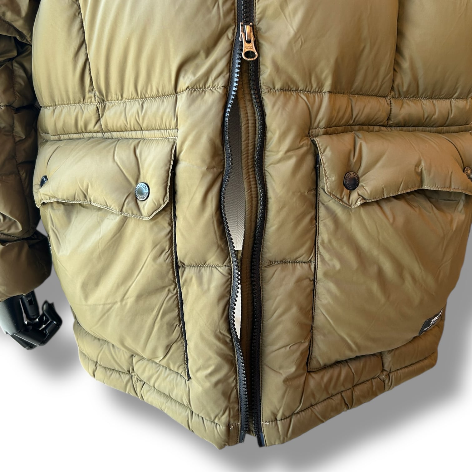 UNISEX”MOUNTAIN PACKABLE VOLUME DOWNJACKET-Olive【TAION】タイオン