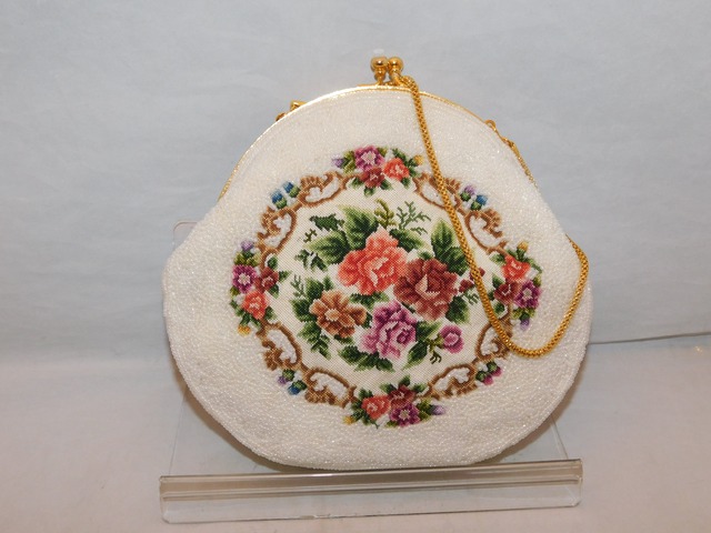 プチポワン風&ビーズビィンテージバックBuchibowan vintage bead bag 