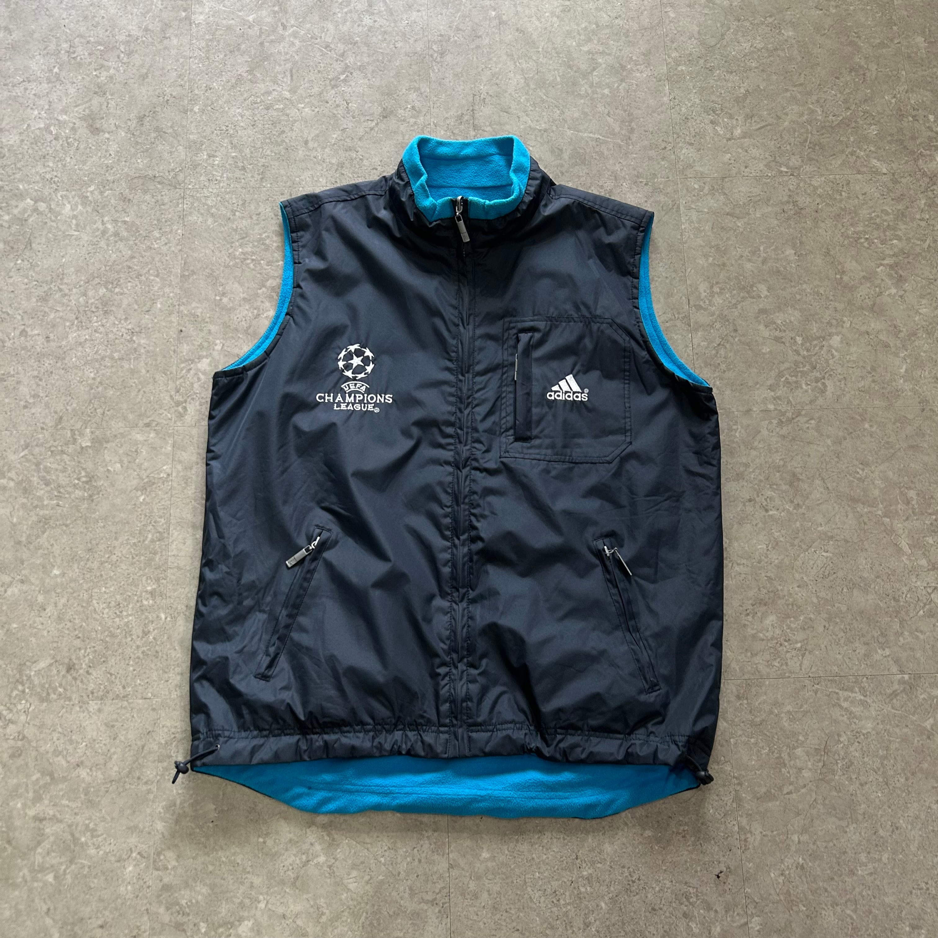 reversible‼︎ 00s adidas " UEFA Champions League " nylon × fleece vest【仙台店】