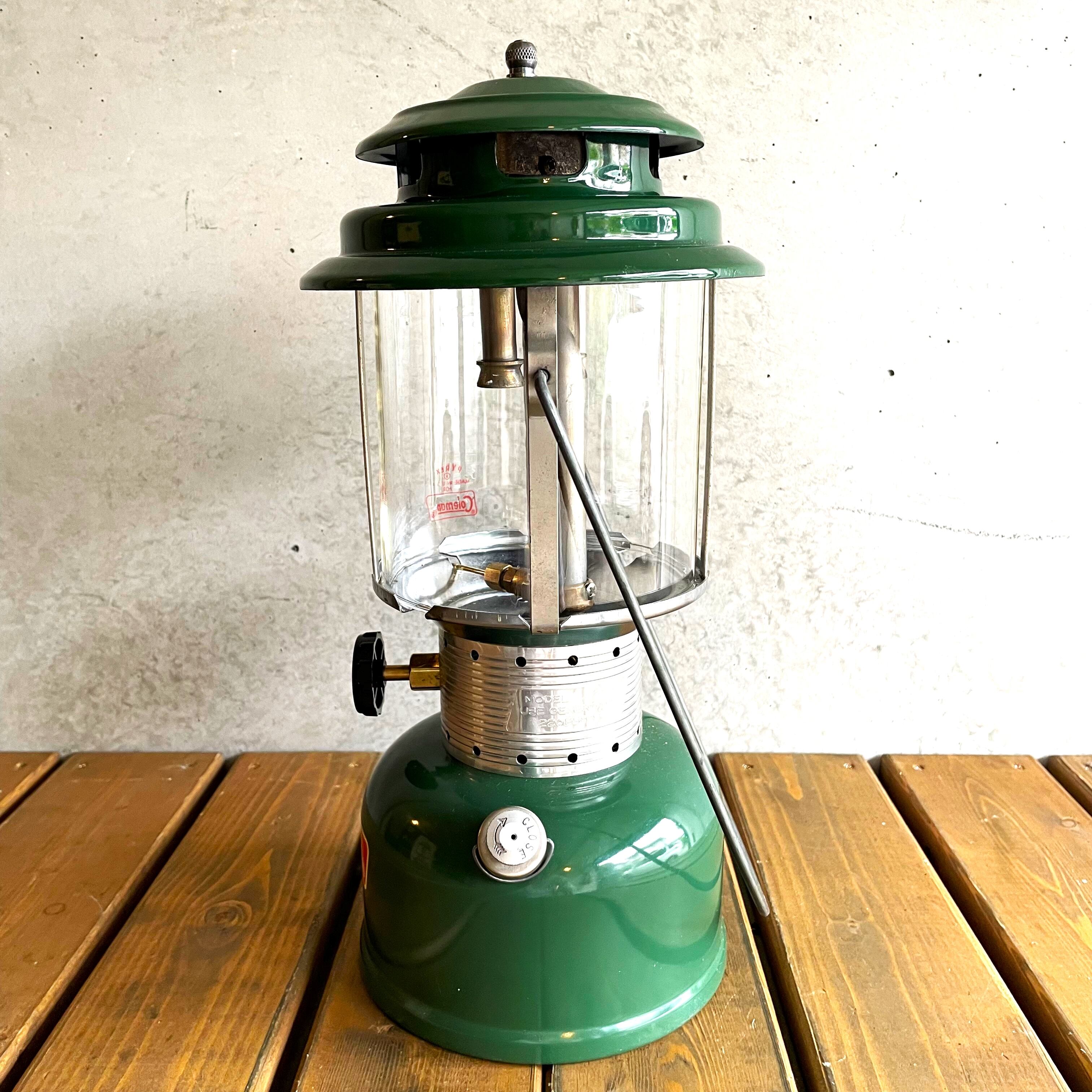 コールマン 220F 1972年 10月製造 コールマン 220F 1972年 10月製造 - メルカリ