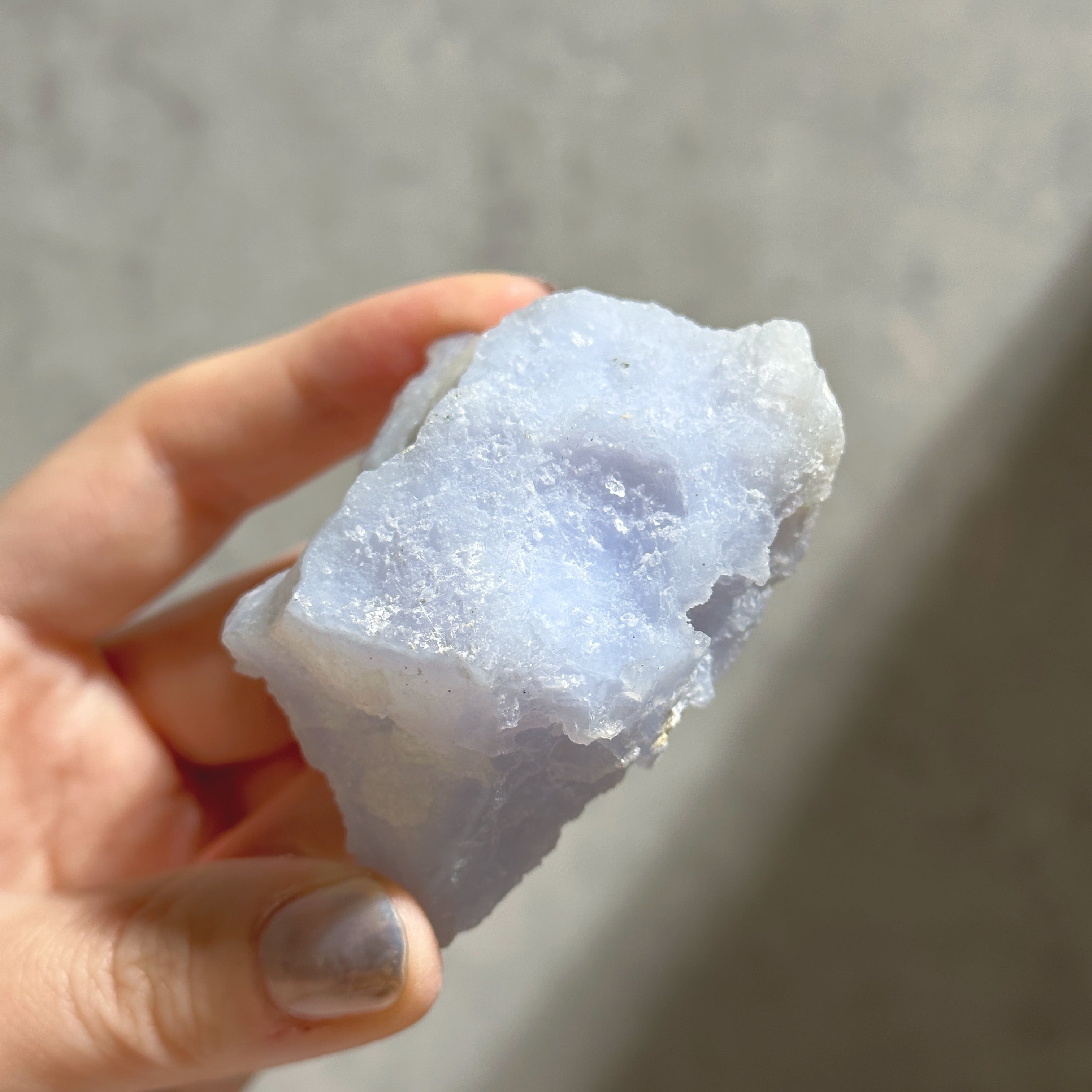 ブルーカルセドニー 原石51◇ Blue Chalcedony ◇天然石・鉱物