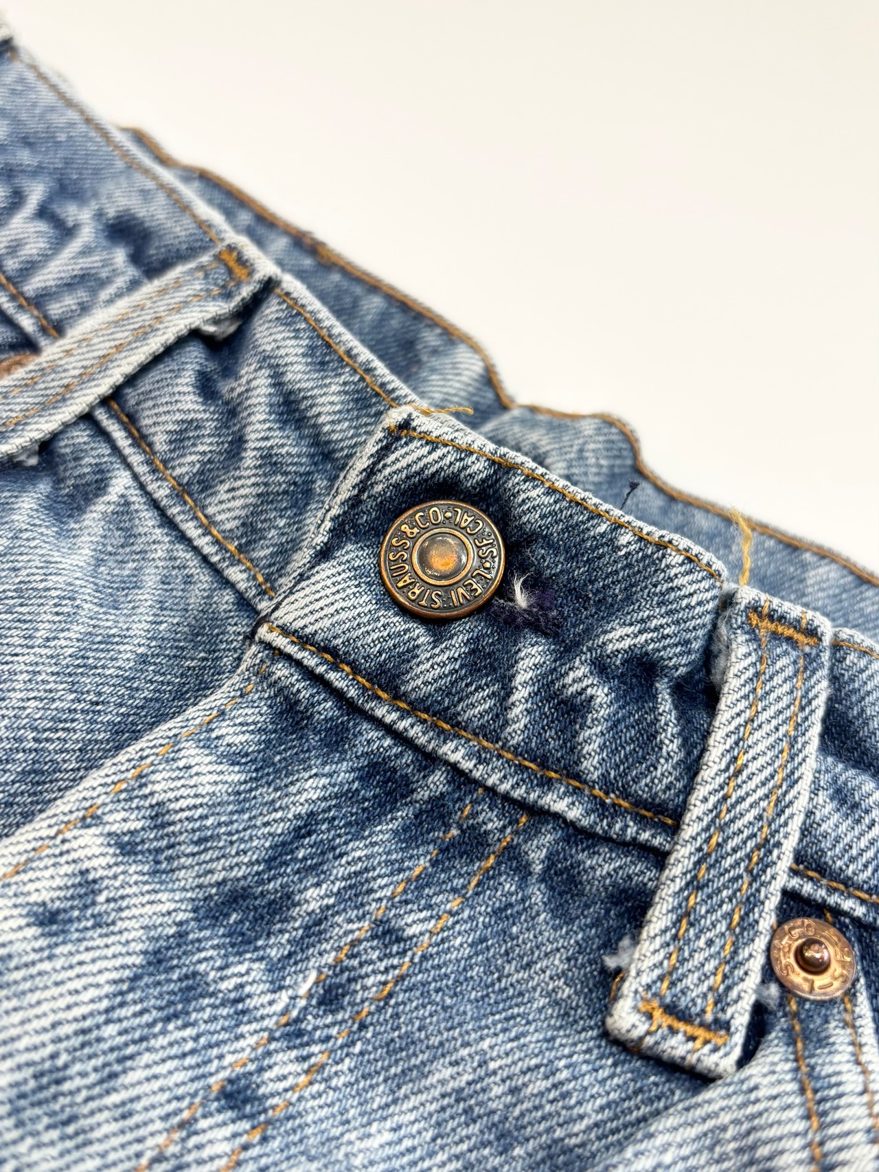 80s Levi’s 517 BOOT CUT DENIM MADE IN USA Size W34L30→W32L29