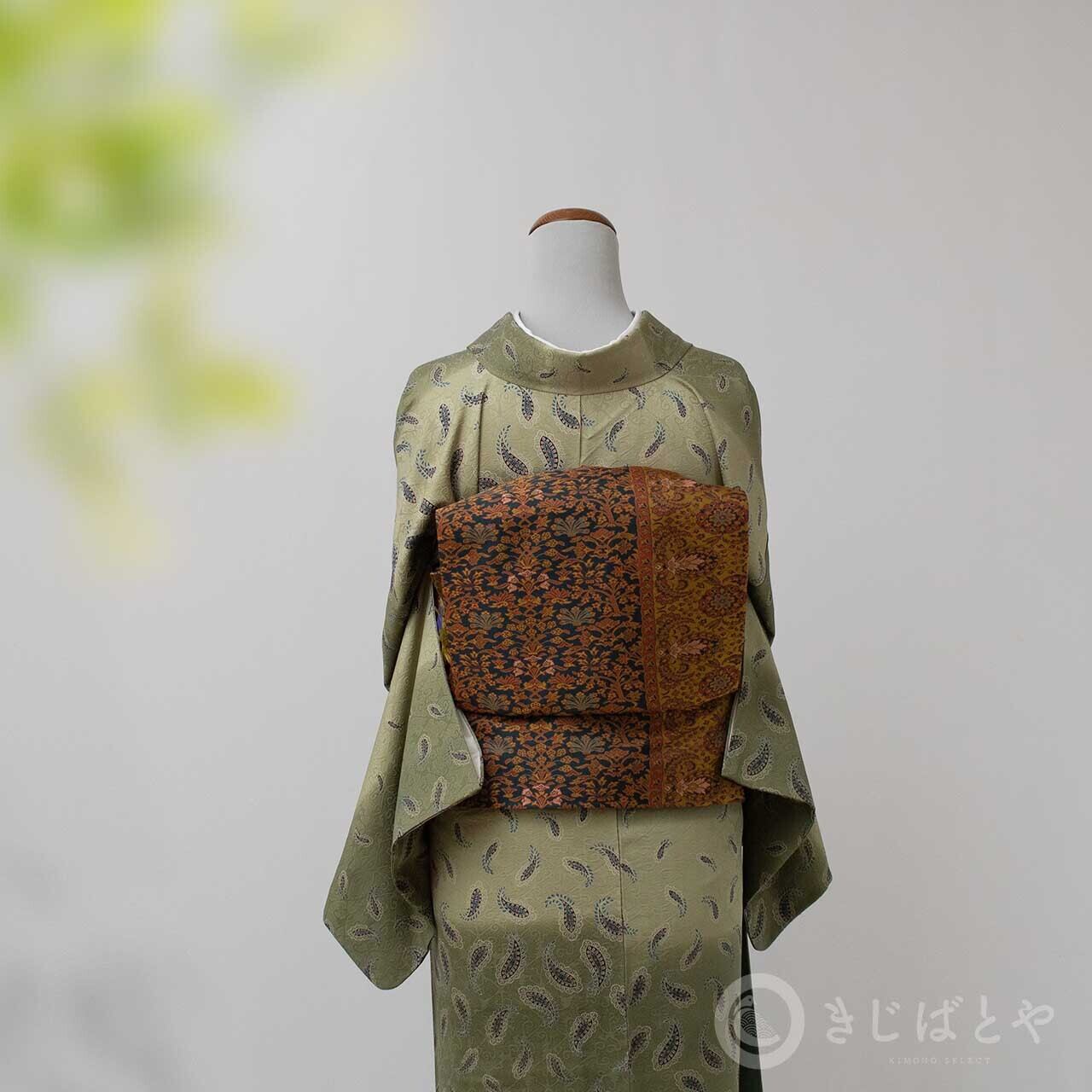単衣 小紋 縦柄唐草模様 柳煤竹茶色 ガード加工 K-5360 小紋 江戸小紋 万筋染め フォーマル お茶席着物 御仕立上り ガード加工