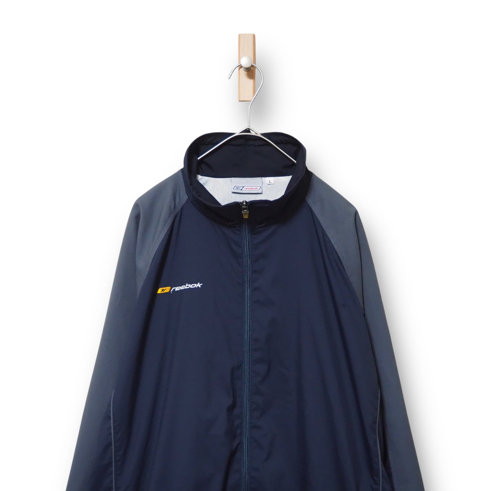 【REEBOK】ジップアップジャケット