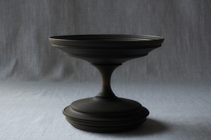 燭台　蝦夷山桜　鉄媒染　160mm
