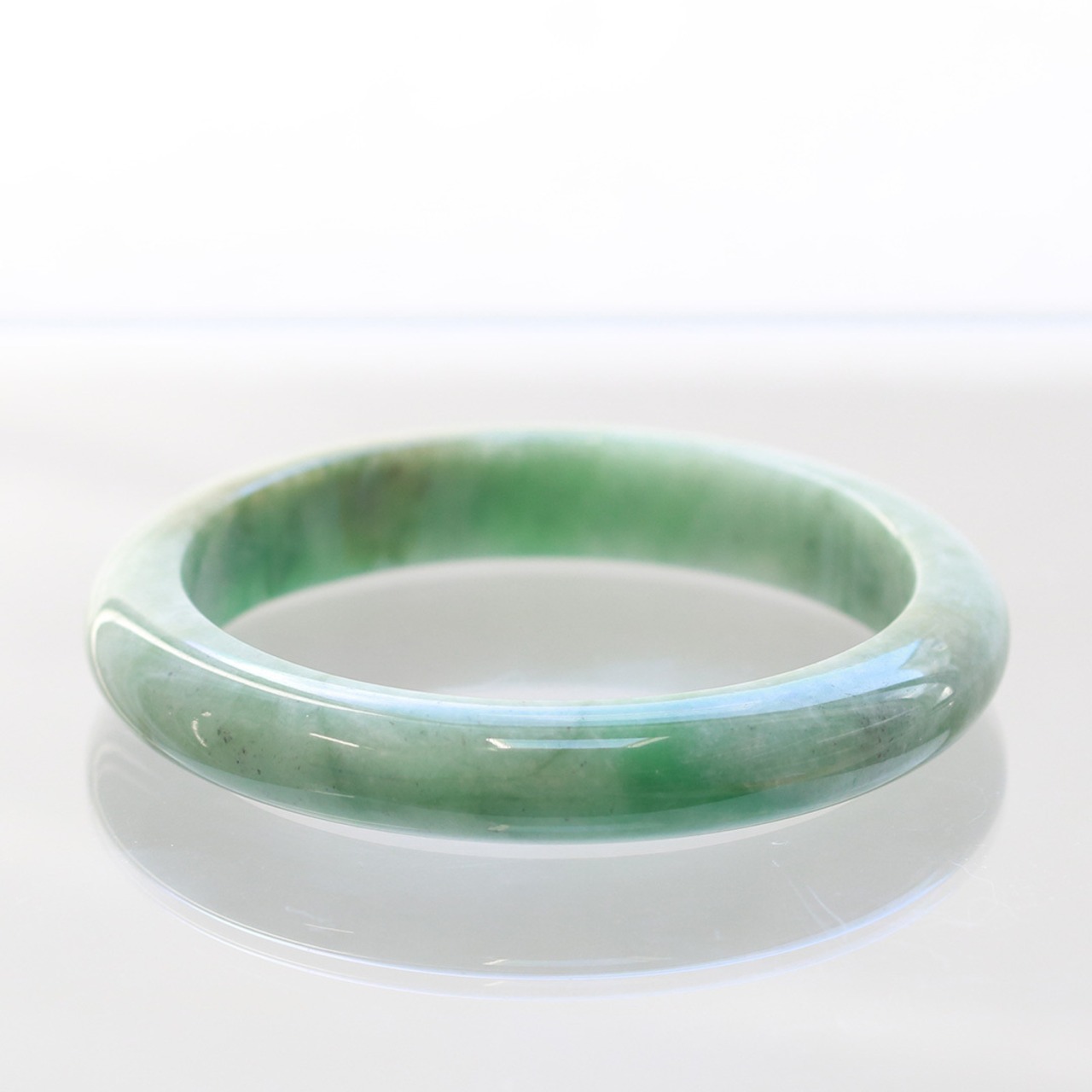 【内径 約59mm】重厚感ある翡翠のバングル komaru/ green A貨翡翠 jd_bg1219