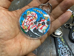 オリジナル手描きドローイングキーホルダー丸型「血まみれても、友情」
