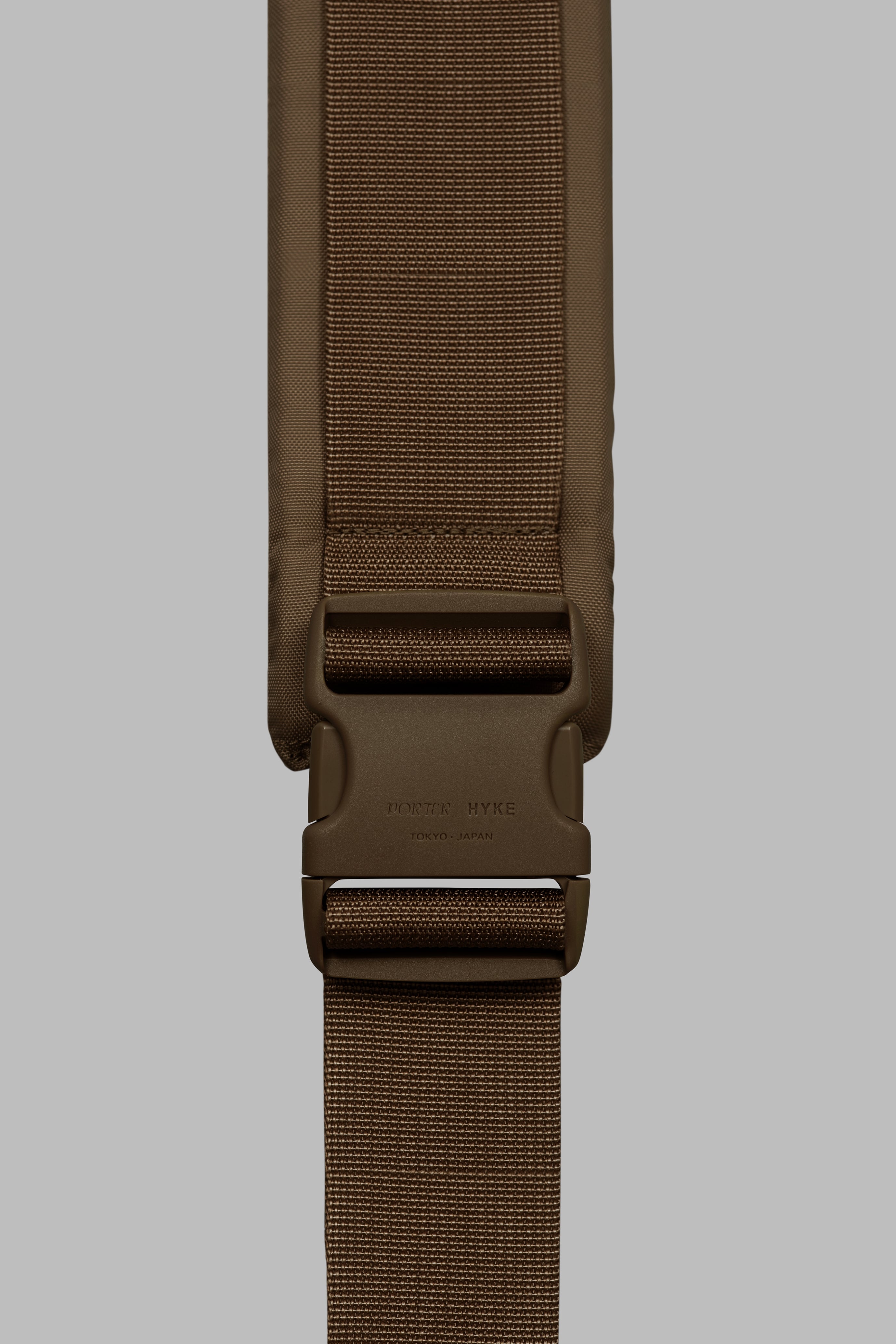 HYKE【ハイク】PORTER × HYKE HELMET BAG 19354 / COYOTE BROWN