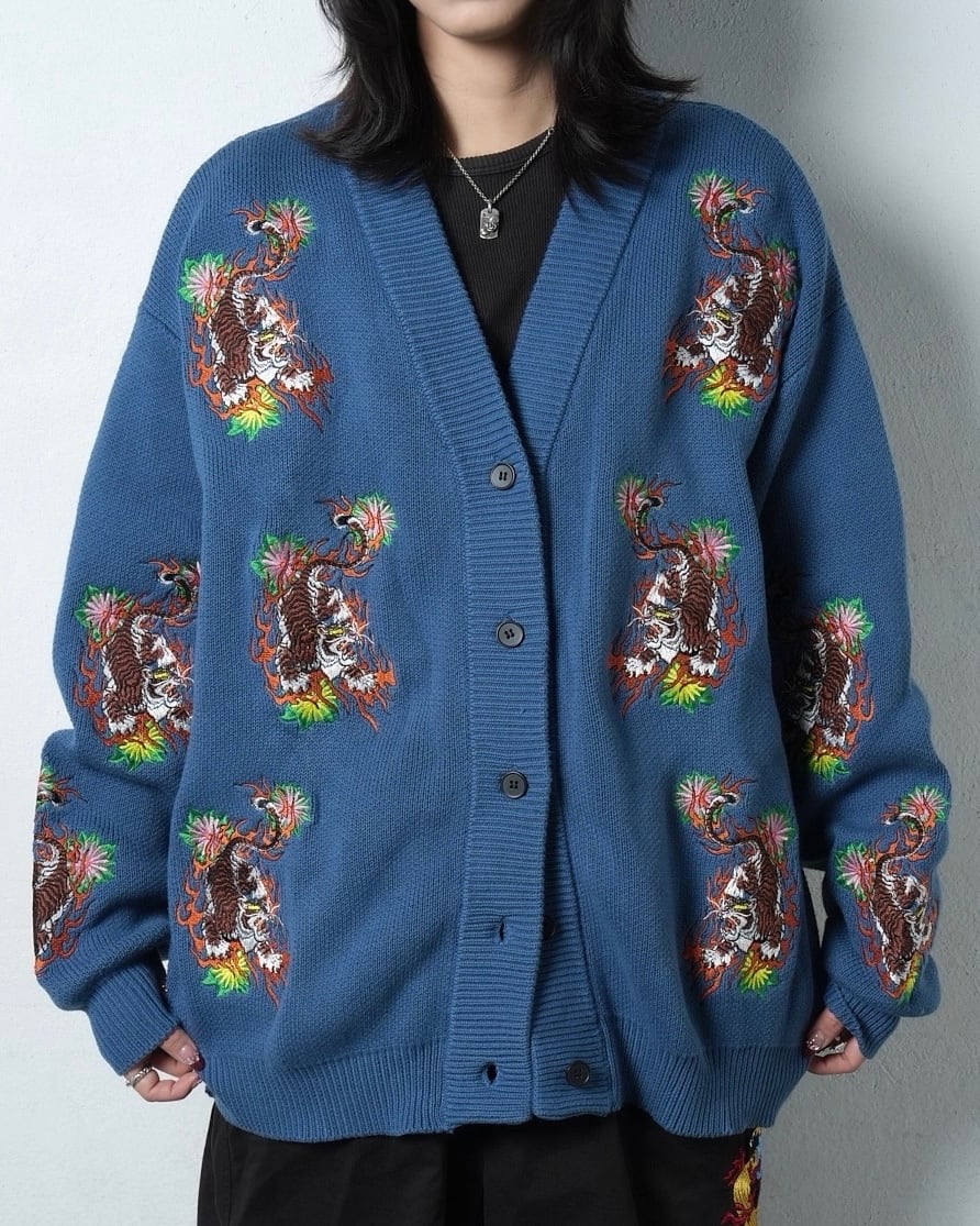 総柄 TIGER knit cardigan/Blue | チュウカタベタイ
