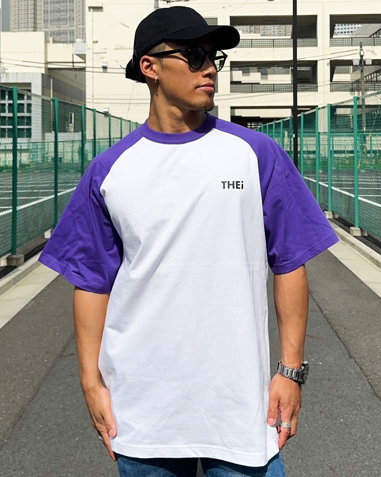 BASIC ONE POINT RAGLAN T-SHIRT - WHITE / PURPLE