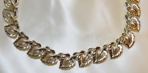 VINTAGE "CORO" white gold color necklace