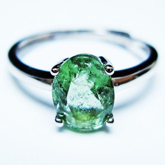 モルダバイト リング モルダウ石 指輪 フリーサイズ 12号 一点物 メール便可 [M便 1/20] 199-704