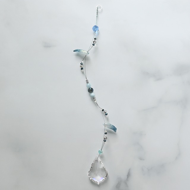 空間の浄化と癒し＊アクアマリン入り清流のサンキャッチャー