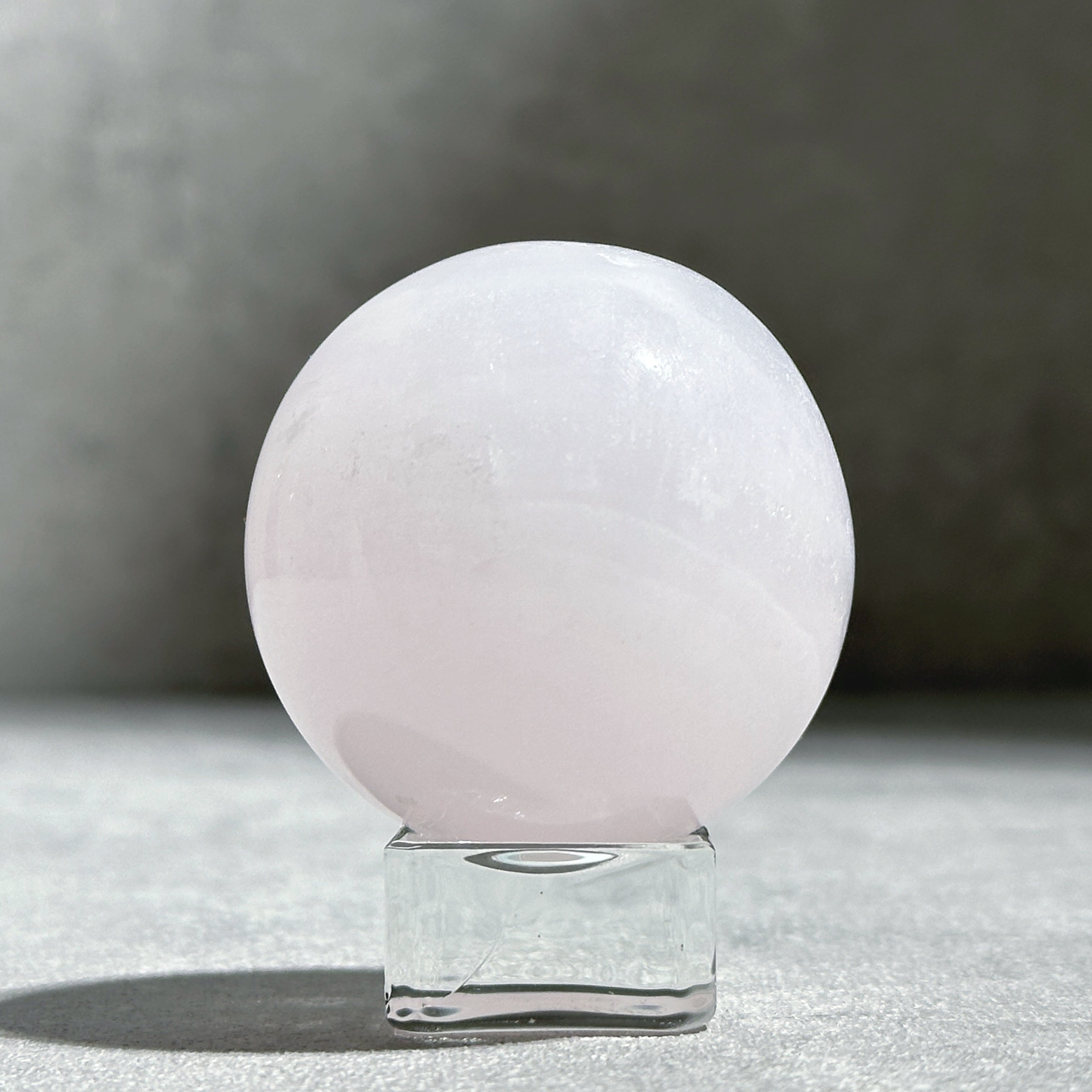 100mm超え 大玉 ハニーカルサイト スフィア 天然石 置物 丸玉 【公式通販】