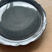 【1点のみ】たくまポタリー 7寸プレート 輪花 ブルー: 2104700000389