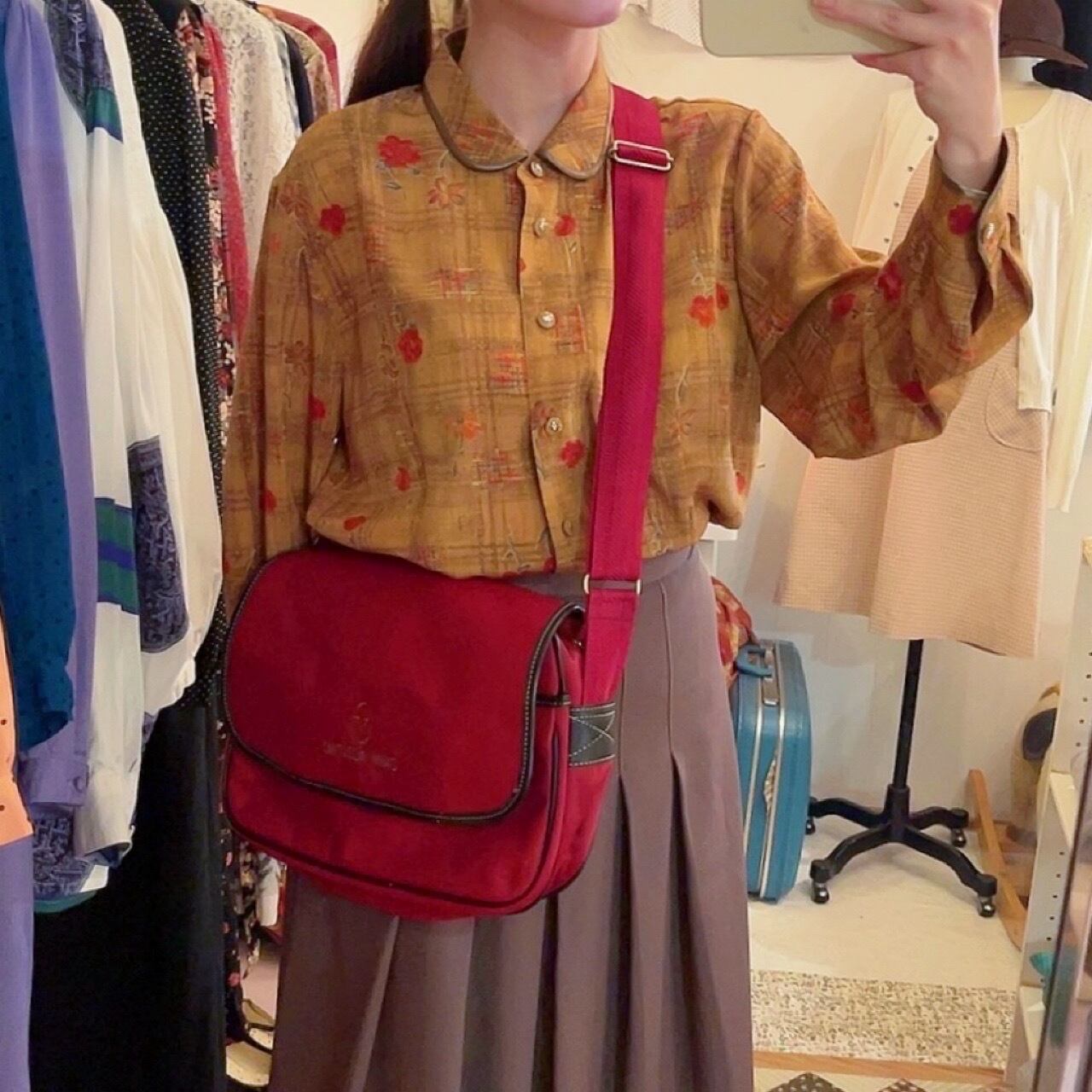 GIANNI VALENTINO / wine red shoulder bag