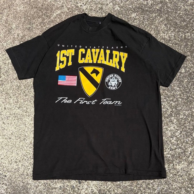 【XLサイズ 程】90's アメリカ陸軍 精鋭部隊  黒 シングルステッチ vintage Tシャツ