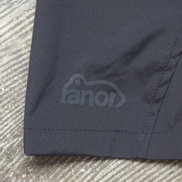 ranor(ラナー) PLEATS SKIRT (WITH INNER) BLACK | play field mountain