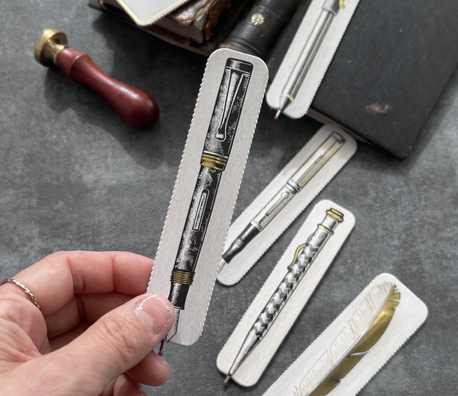 るんページ コウペンちゃん NEOツインGTGK～Webオーダーパック（ブルー