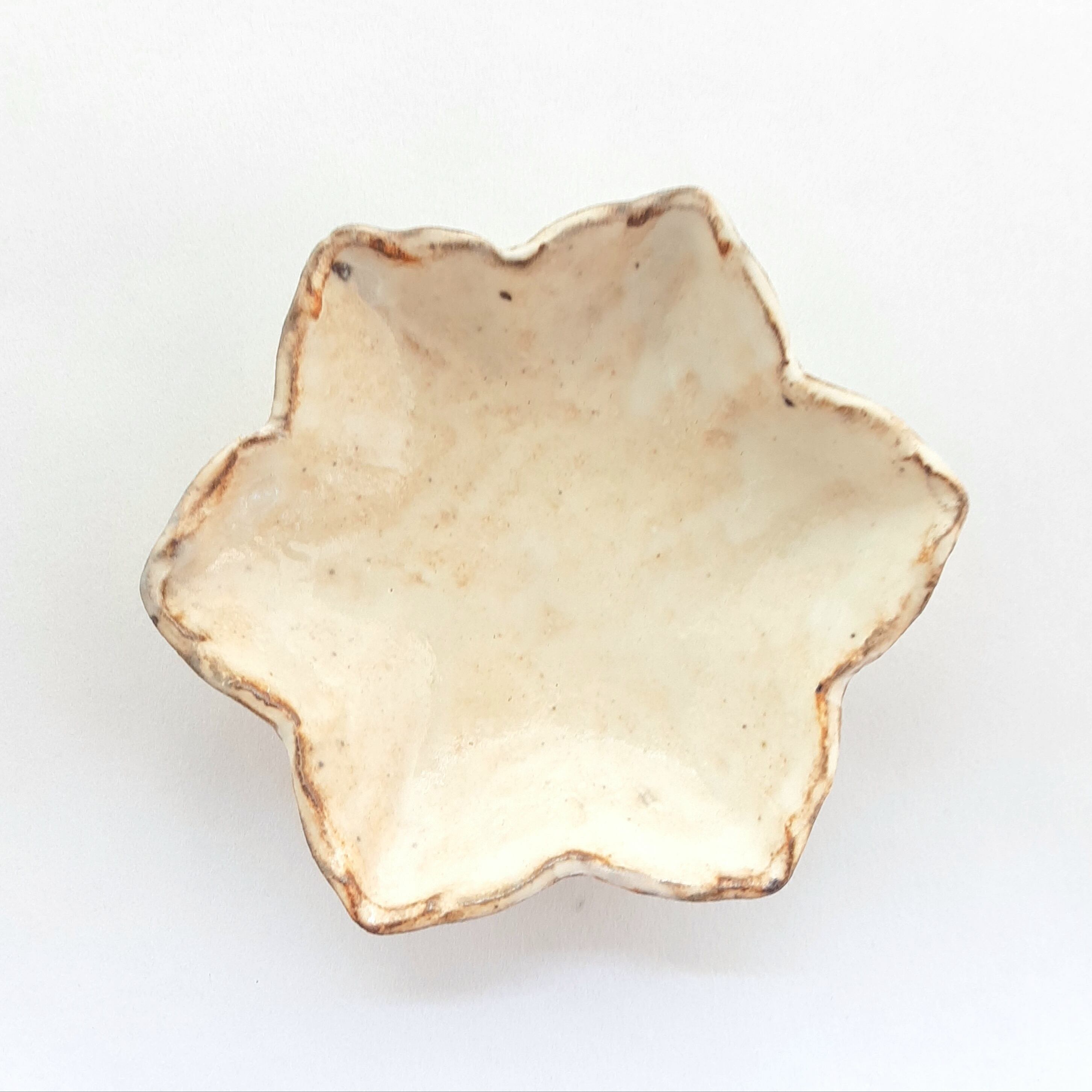 粉引き | うつわや はんのき