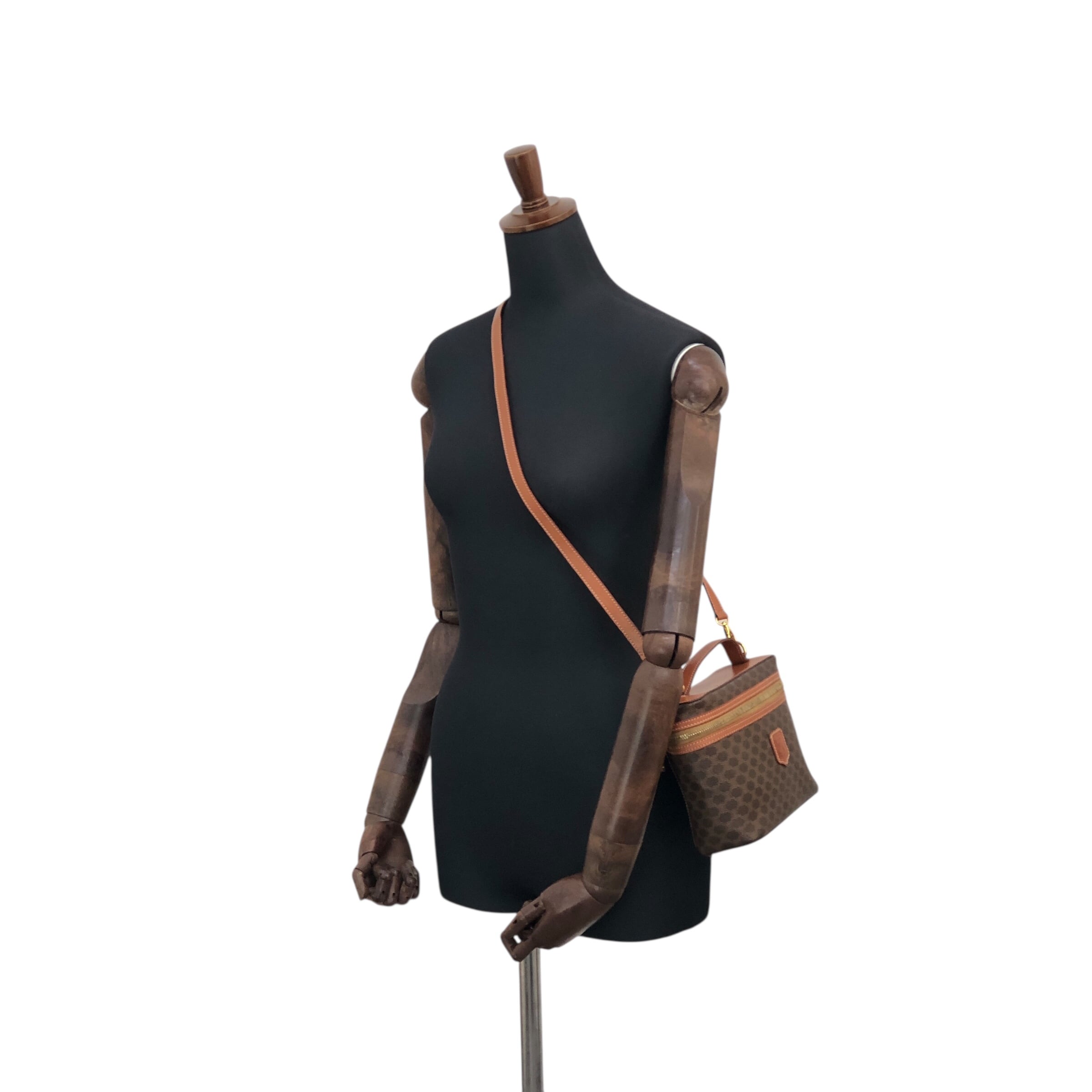 CELINE セリーヌ マカダム ショルダーバッグ ブラウン ブラゾン型押し